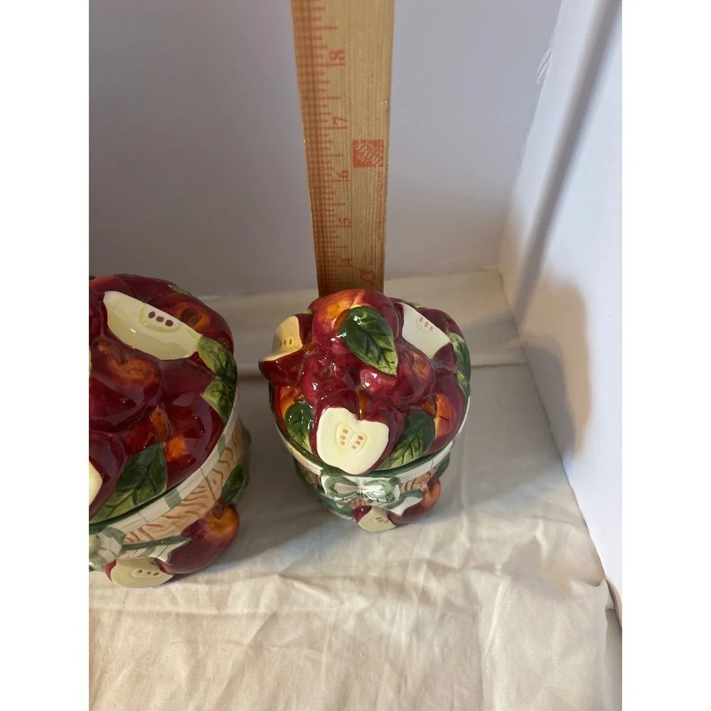 Apple Basket Canister Set 4 Piece Red Ceramic Farmhouse Kitchen‎ Decor Excellent